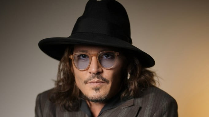 Johnny Depp | Biography, Best Movies, Age, Girlfriends, Photos & Facts